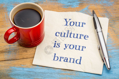 你的文化就是品牌手写在餐巾纸上加一杯咖啡图片