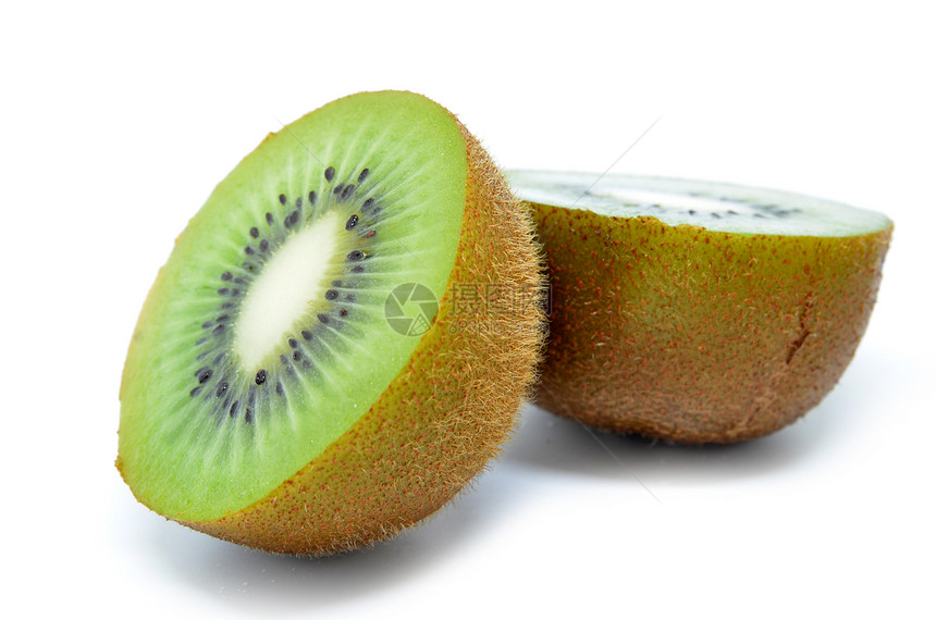 Kiwi水果半个qiwi孤立在白色背景上切开绿色甜的kiwiKiwi健康的食物图片