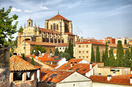 西班牙萨拉曼卡圣斯蒂芬修道院图片