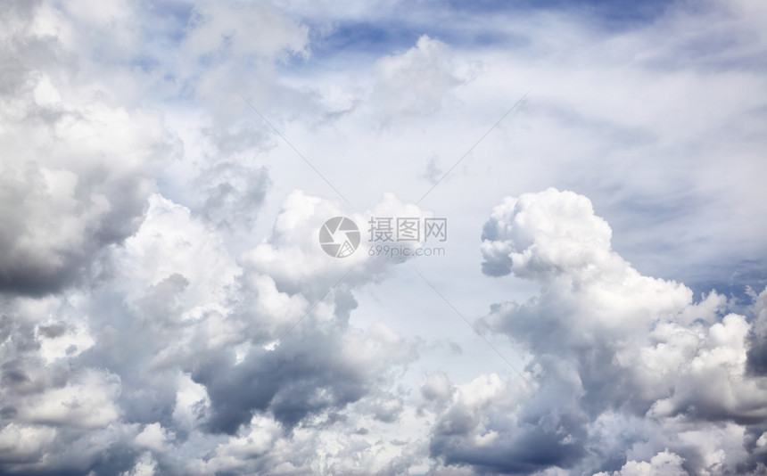 云的全景可用作背图片