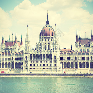 匈牙利布达佩斯议会大厦图片