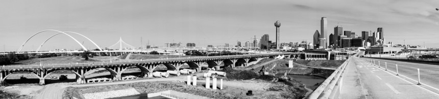 经典的黑色和白长的达拉斯德克萨的桥梁和建筑图片