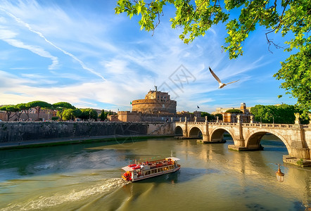 意大利罗马圣天使城堡和桥图片