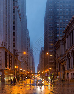 美国伊迪诺州芝加哥的雨天图片