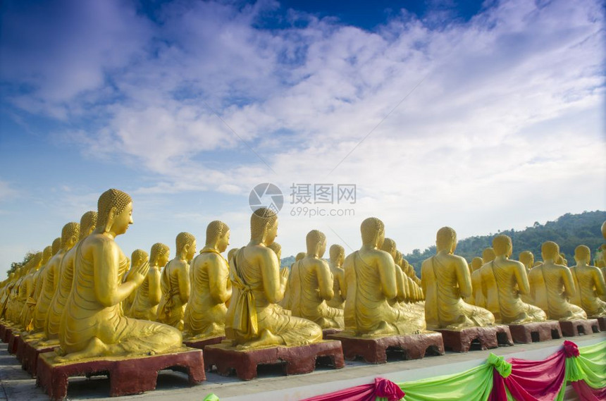 MakhaBuchabuddha1250名门徒雕像泰国Nakhonnayok图片