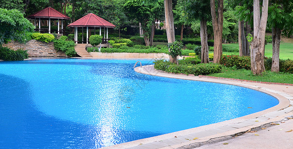 酒店里没有人游泳池的风景背景图片