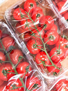超市红樱桃番茄图片