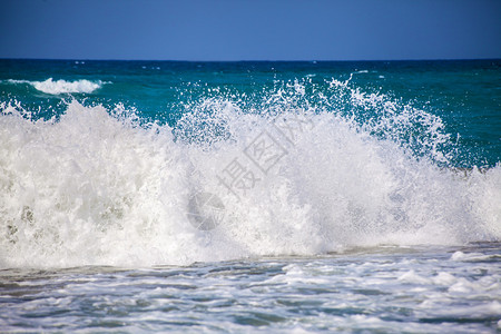 海浪图片