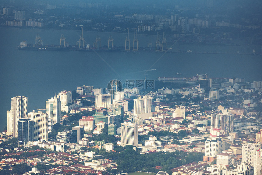 Penang市景从Penang山的风景图片