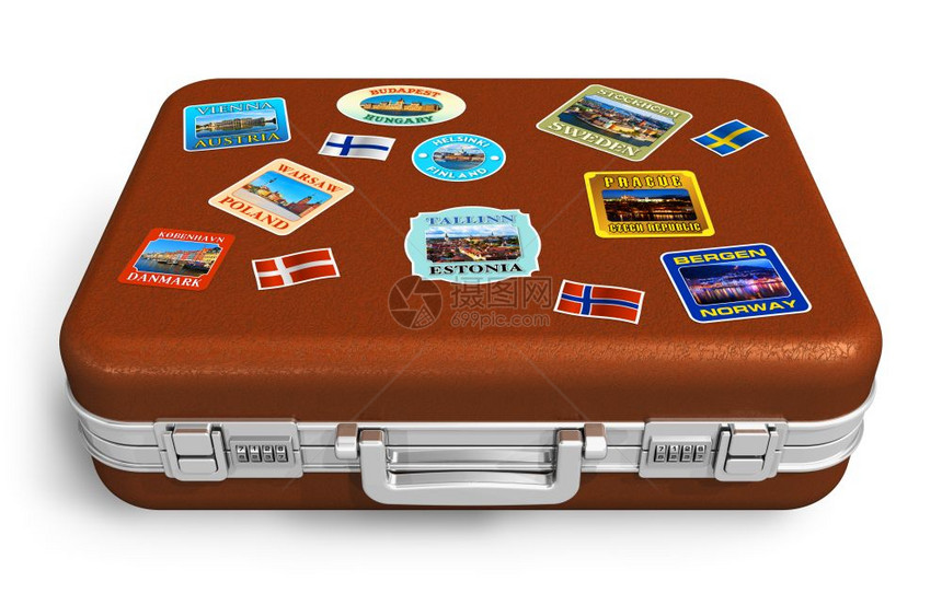 棕色皮革旅行手提箱白色背景上隔离着多彩标签图片