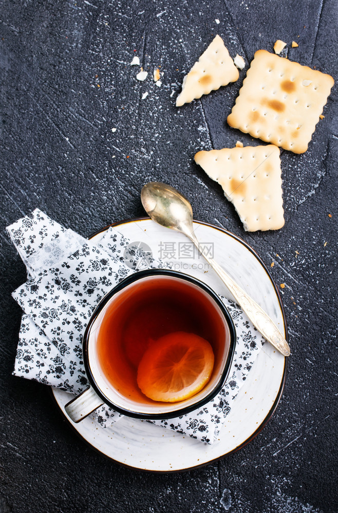 来杯茶加饼干图片