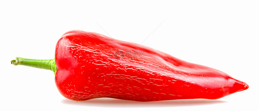 白色背景上孤立的红色胡椒图片