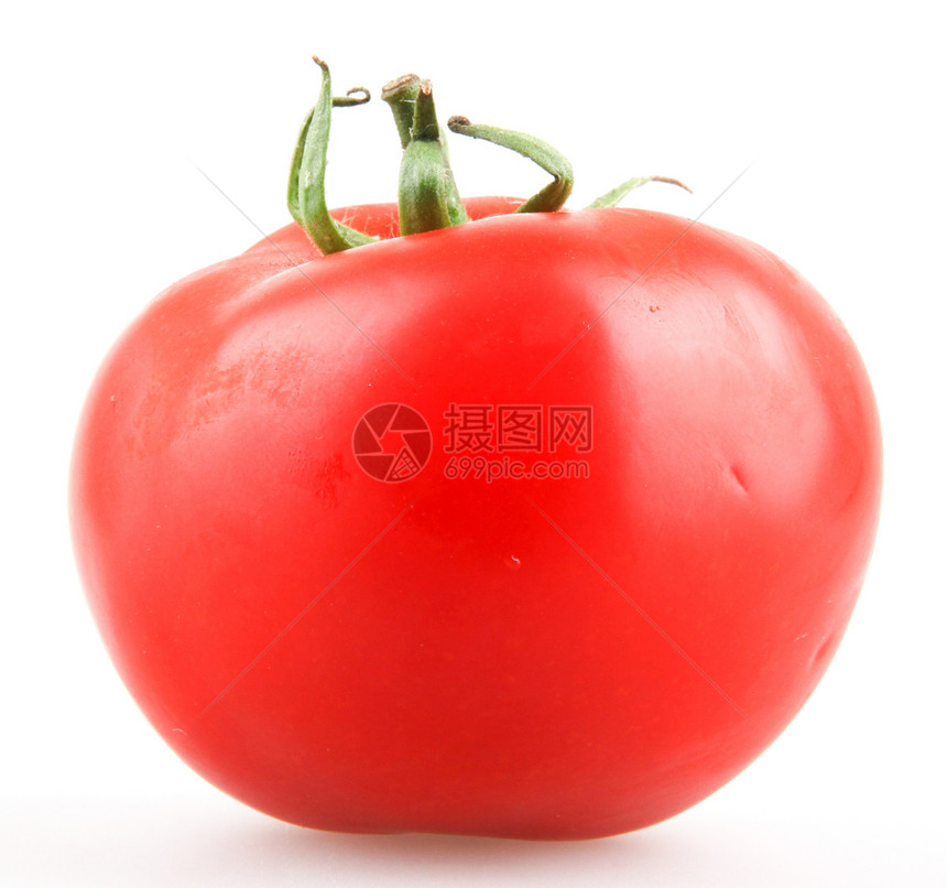 白色背景上的红番茄贴近白背景上的红番茄贴近图片