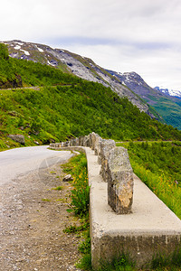 旅游假期和行挪威夏季公路和山地景观斯堪的纳维亚挪威斯堪的纳维亚图片