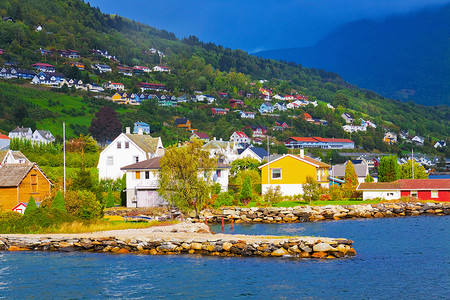 挪威山村图片
