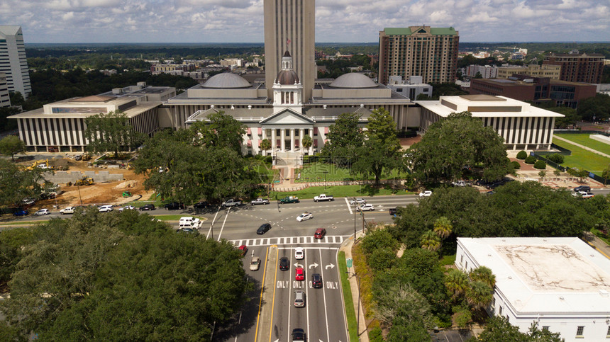 首都TallahasseeFlorida拥有政府办公大楼图片