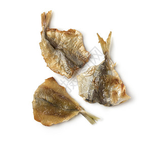 白种背景孤立的日本烤马鱼小吃图片