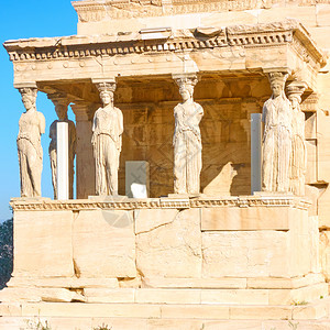 雅典希腊亚克洛波利斯埃勒赫希恩神庙的卡亚蒂德灯图片
