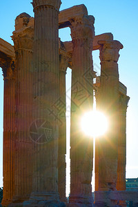 希腊雅典古董圆柱的轮椅古建筑图片