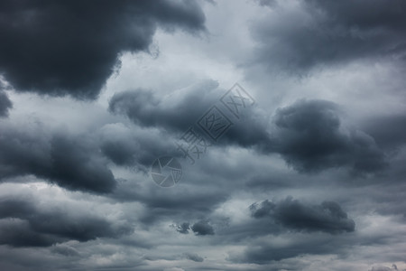 戏剧天空大雨云可用作背景图片