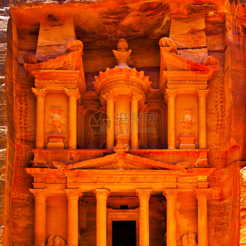约旦佩特拉金库寺庙AlKhazneh图片
