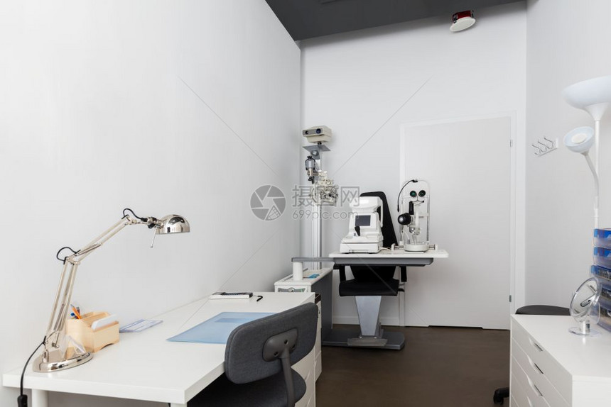 光学和配备医疗设的办公室医生和办公室视力检查光学和配备医疗设的办公室图片