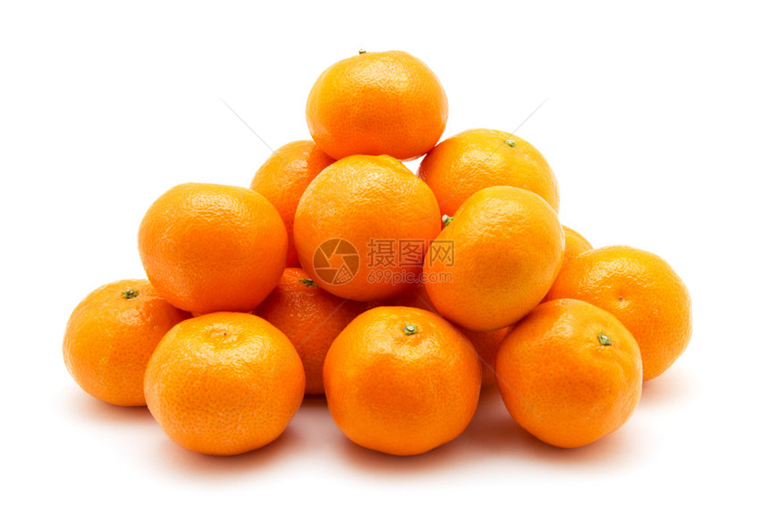 在白色背景上绝缘的橘子或普通话水果图片