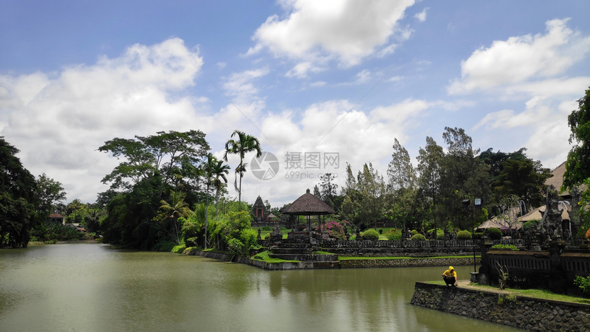 TamanAyunTemple印度尼西亚巴厘孟圭帝国的皇家寺庙图片