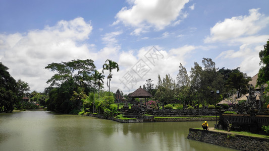 TamanAyunTemple印度尼西亚巴厘孟圭帝国的皇家寺庙背景图片