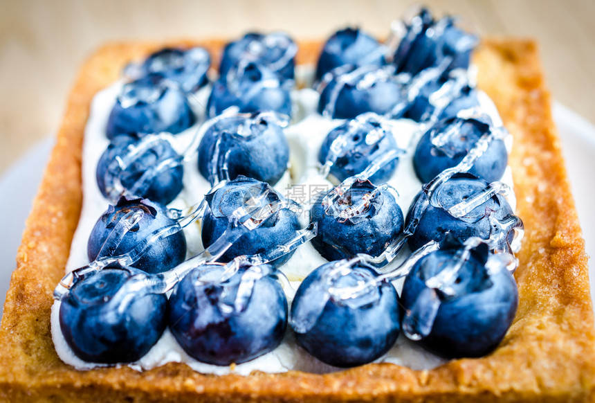蓝莓蛋糕图片