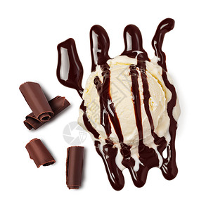 香草冰淇淋夹着巧克力酱孤立在白色背景的巧克力酱图片