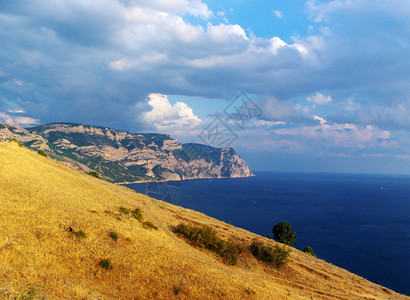 会泽大海草山黄昏时风景美极了大自然的构成背景