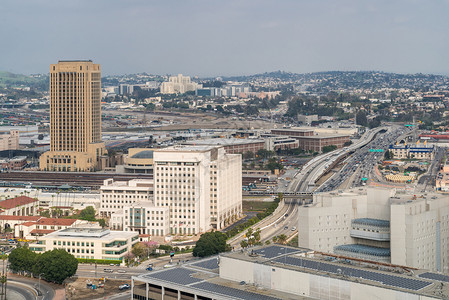 美国洛杉矶市中心的摩天大楼图片