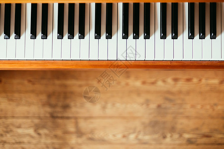 带有文字空间的旧木钢琴钥匙高清图片