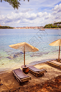 克罗地亚LoneBay的沙滩上阳光和图片