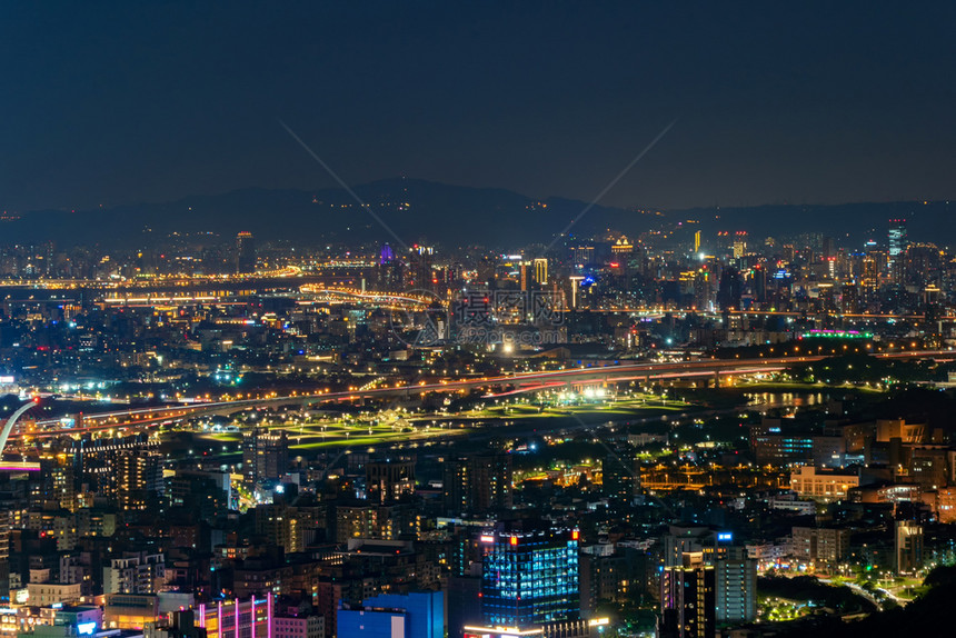 台北市中心夜景图片