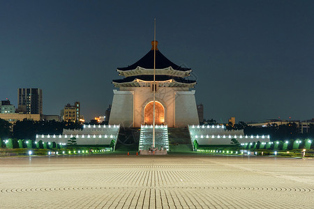 北市清介石纪念馆夜里城内著名的纪念碑地标和旅游景点图片