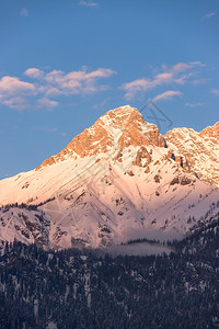 悬崖勒马奥地利阿尔卑斯山Alps背景