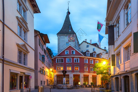瑞士最大的城市苏黎世旧夜街瑞士最大的城市苏黎世图片