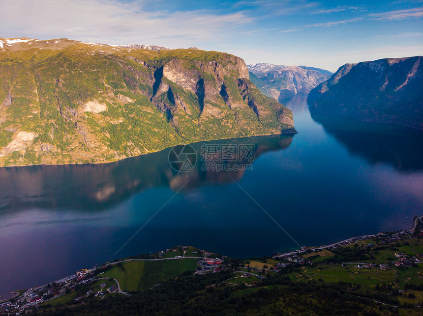 Aurlandsfjordfjord地貌挪威斯堪的纳维亚旅游路线挪威AurlandsfjelletFjord地貌挪威Aurlan图片