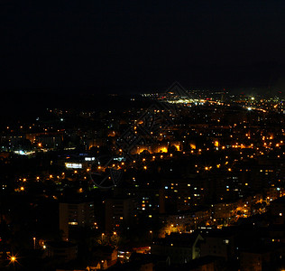 夜间拍摄的城市景背景图片