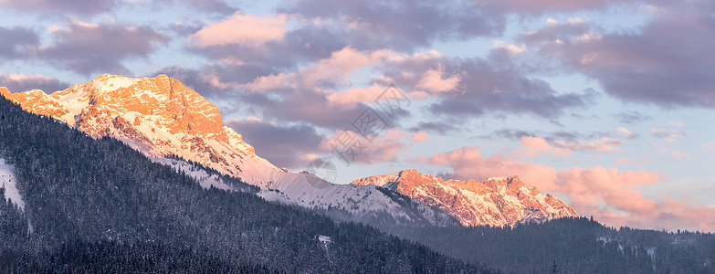 勒马奥地利阿尔卑斯山Alps背景