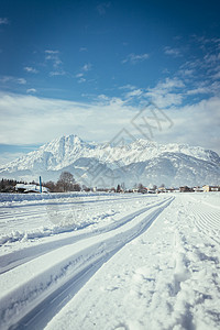 奥地利的跨国滑雪山坡美丽的地风景图片