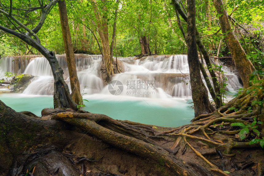 HuayMaeKhaminWaterfallwith树Kanchanaburi区自然景观在区位于泰国用度假旅行和游景点图片