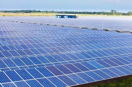 绿色能源太阳电池农场高清图片