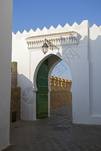 通往摩洛哥诺瑟拉阿西古代梅迪纳的通道图片