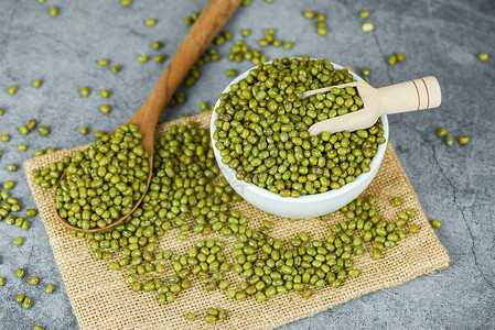 麻豆植物生的高清图片