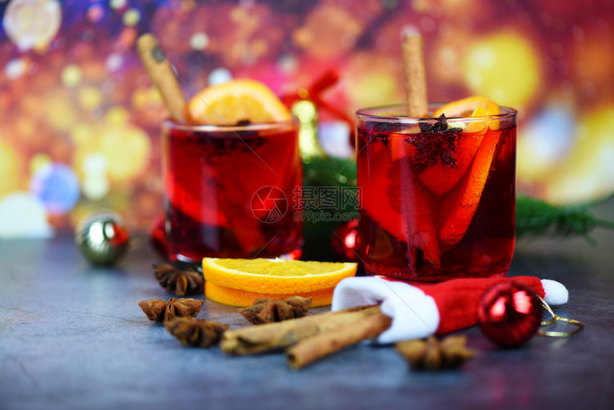 圣诞美酒味的节日就像和橙肉桂星的晚会用于传统圣诞节饮料的香图片