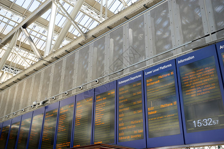 抵达苏格兰拉斯哥机场和火车站离境委员会机场和火车站图片