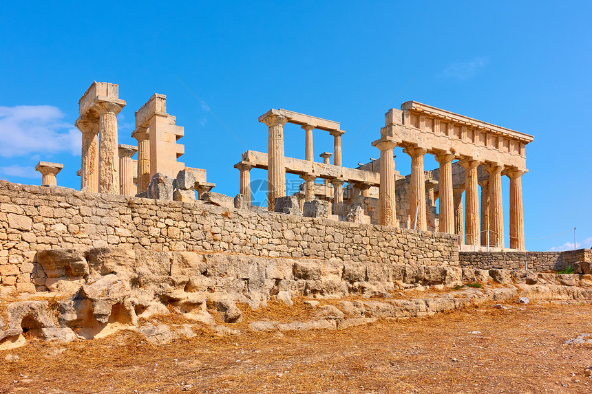 希腊Aegina岛阿法埃亚古希腊神庙的废墟图片